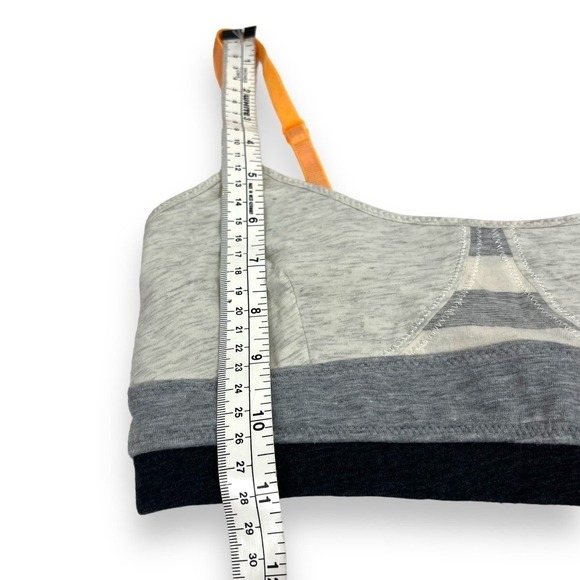 lululemon bra womens 4 hot pink gray strapy yoga sports bra - Picture 4 of 13